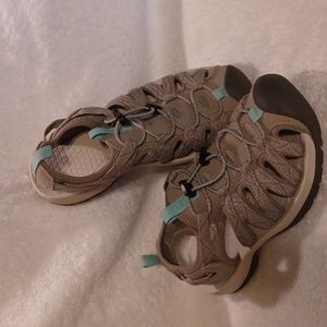 World Wide Sportsman sandals women's size 7